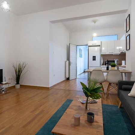 Modern 2Bd Apt In Athens , 3-Min Metro Buitenkant foto