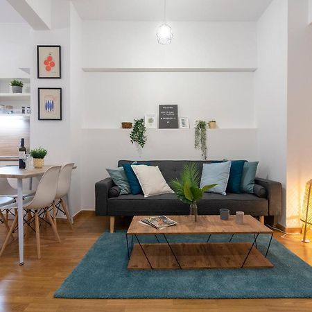 Modern 2Bd Apt In Athens , 3-Min Metro Buitenkant foto