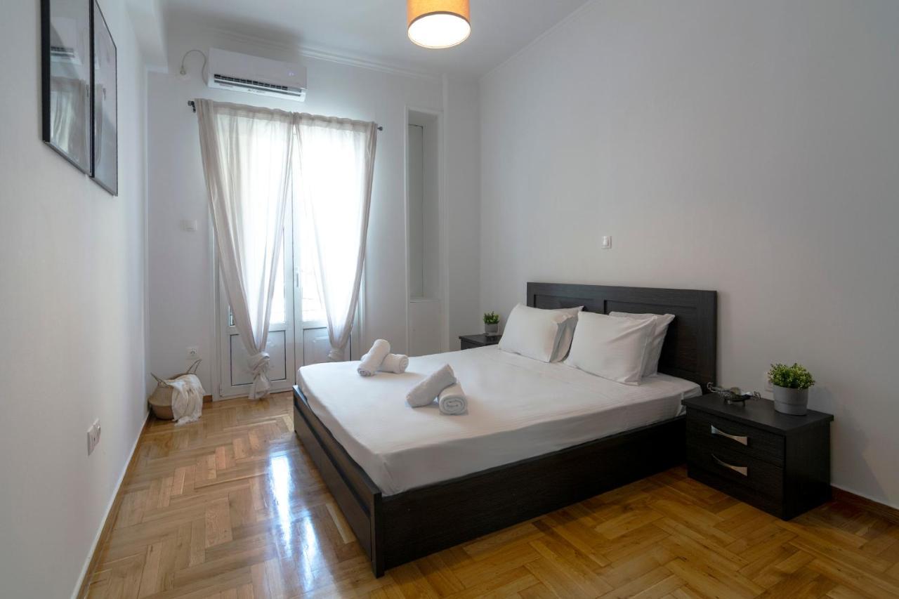 Modern 2Bd Apt In Athens , 3-Min Metro Buitenkant foto