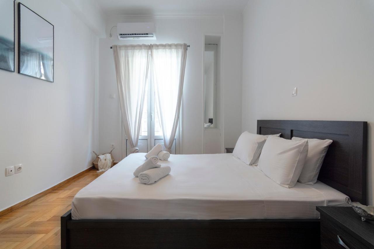 Modern 2Bd Apt In Athens , 3-Min Metro Buitenkant foto